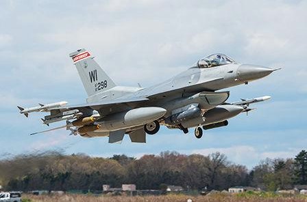 Last F-16s depart Madison as Wisconsin National Guard prepares for F-35 arrival
